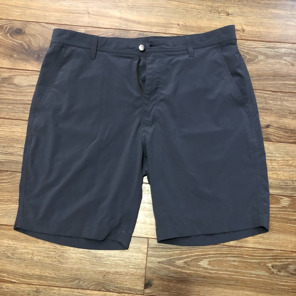 Footjoy men’s golf shorts